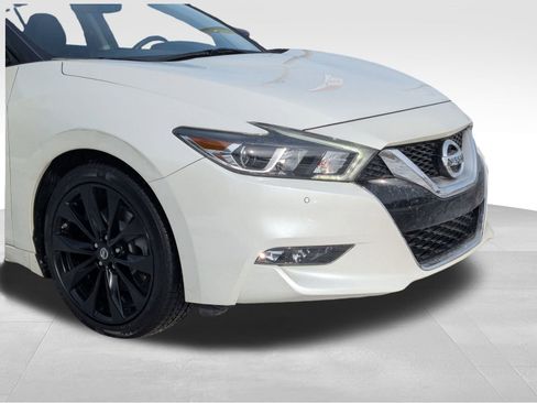 Used 2016 Nissan Maxima SR w/ Midnight Edition image 37