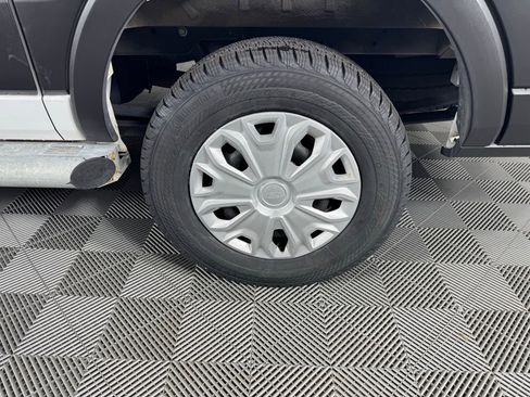 Used 2024 Ford Transit 250 Low Roof w/ Exterior Upgrade Package image 26