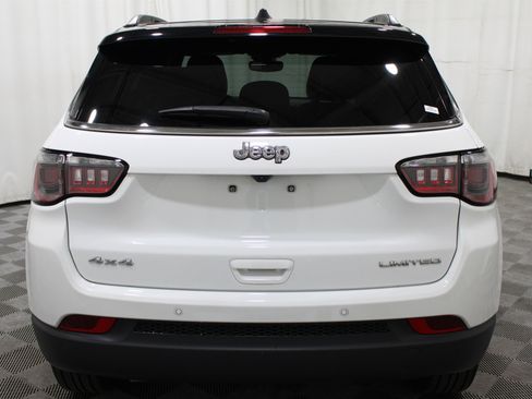 Used 2025 Jeep Compass Limited AWD/4WD image 30