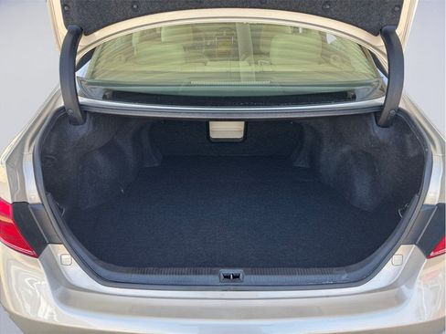 Used 2011 Lexus ES 350 FWD image 26