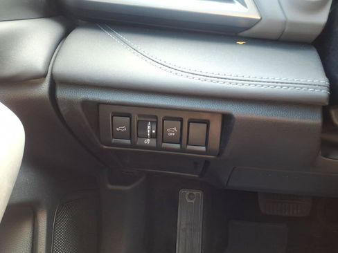 Used 2020 Subaru Outback Limited AWD/4WD image 17