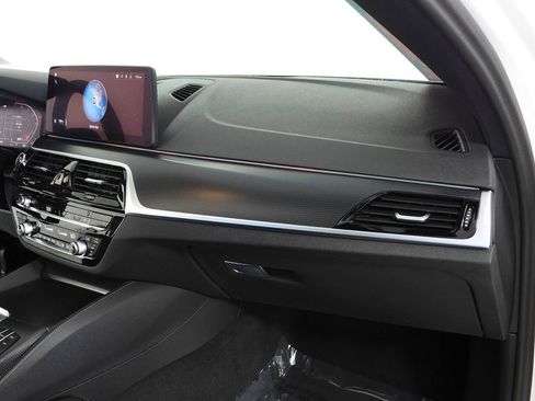 Used 2023 BMW 530i w/ M Sport Package image 14