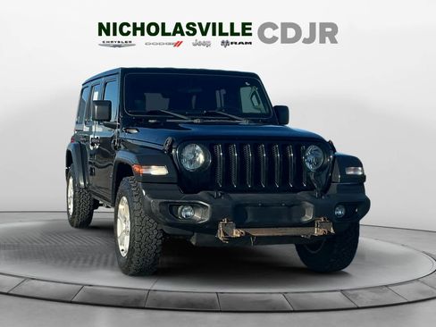 Used 2018 Jeep Wrangler Unlimited Sport S image 8