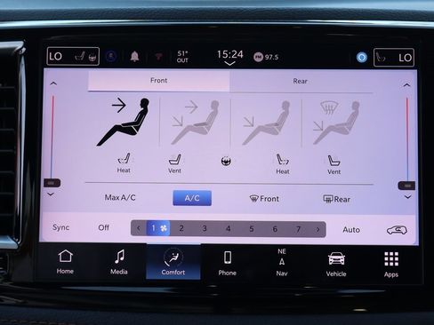 Used 2022 Chrysler Pacifica Pinnacle image 33