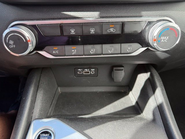 Used 2025 Nissan Altima 2.5 SV FWD image 26
