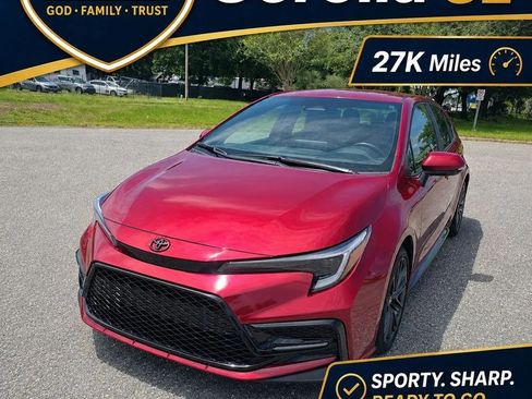 Used 2025 Toyota Corolla SE FWD image 1