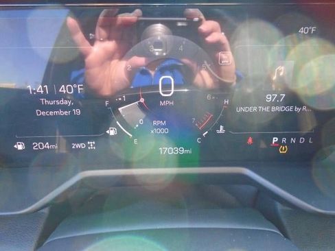 Certified 2025 GMC Acadia Elevation image 7