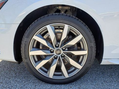 Used 2023 Audi A4 2.0T Premium w/ Convenience Package image 27