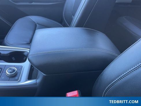 Certified 2024 Ford Explorer XLT w/ Equipment Group 202A image 40