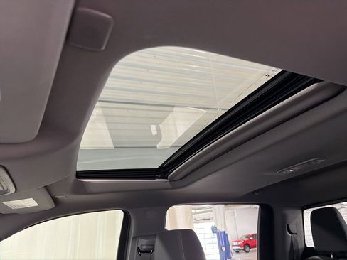 Certified 2022 Chevrolet Silverado 1500 RST w/ Convenience Package II image 25