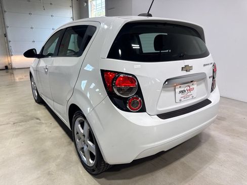 Used 2015 Chevrolet Sonic LTZ FWD image 5