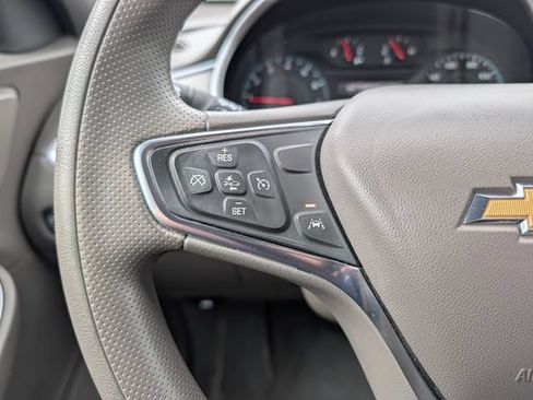 Used 2023 Chevrolet Malibu LS FWD image 19