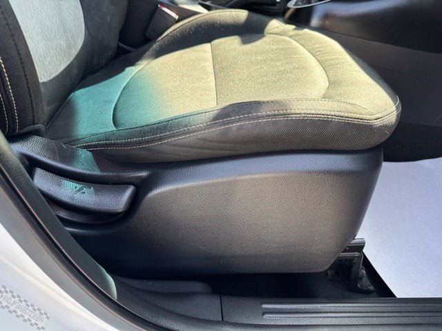 Used 2016 Kia Soul + FWD image 28