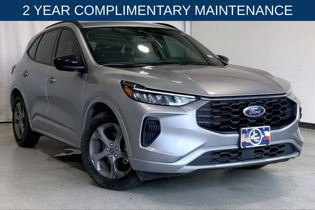 Used 2024 Ford Escape ST-Line w/ Tech Pack #1 FWD image 1