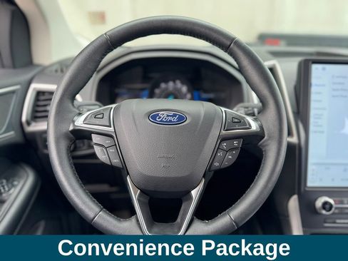 Used 2024 Ford Edge SEL w/ Convenience Package image 8