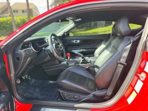 Used 2021 Ford Mustang GT Premium w/ GT Performance Package image 9