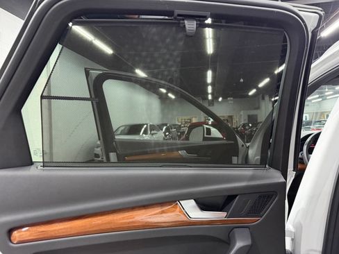 Used 2021 Audi Q5 Prestige w/ Prestige Package AWD/4WD image 24