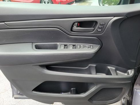 Certified 2024 Honda Odyssey EX-L image 21