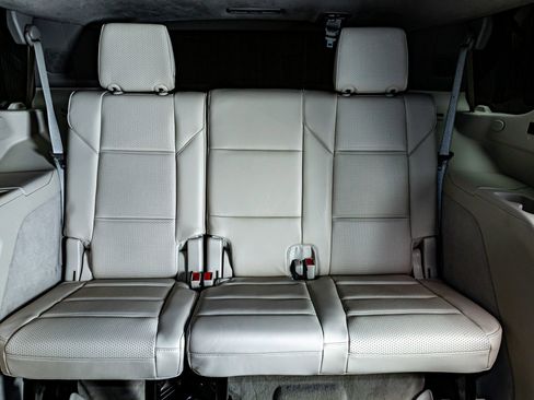 Used 2025 Cadillac Escalade Sport Platinum w/ LPO, Floor Liner Package image 26