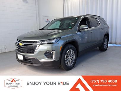 Used 2022 Chevrolet Traverse LT