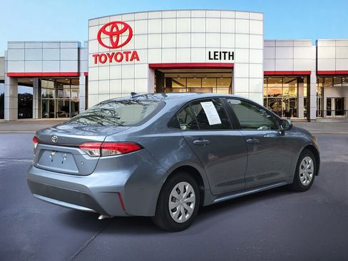 Used 2020 Toyota Corolla L image 5