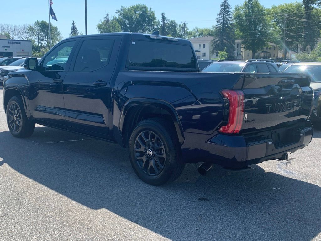 Used 2024 Toyota Tundra Platinum AWD/4WD image 5