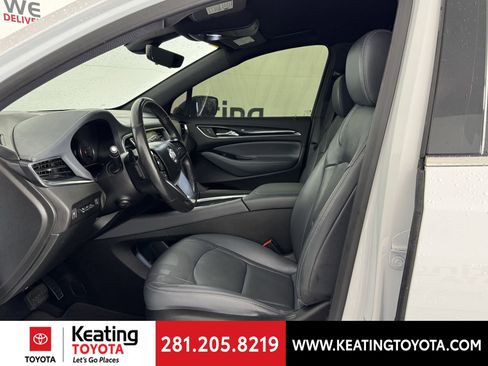 Used 2024 Buick Enclave Premium image 13