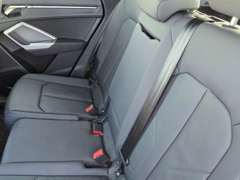 Used 2020 Audi Q3 2.0T Premium w/ Convenience Package image 10