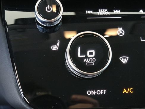 Certified 2025 INFINITI QX60 Pure AWD/4WD image 21