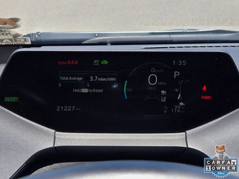 Used 2024 Toyota Prius Prime FWD image 27