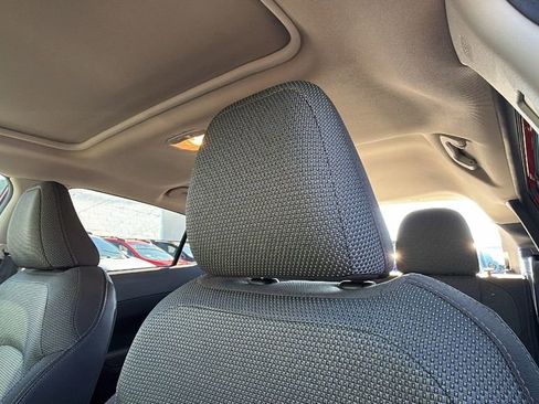 Used 2024 Subaru Crosstrek 2.0i Premium image 21