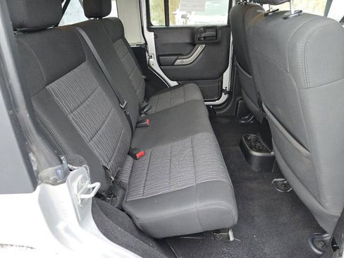 Used 2012 Jeep Wrangler Unlimited Sport image 16
