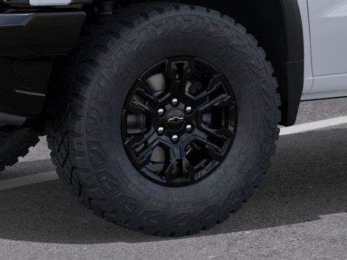 New 2026 Chevrolet Silverado 1500 ZR2 w/ Dark Appearance Package AWD/4WD image 33