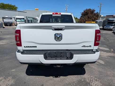 Used 2024 RAM 2500 Laramie AWD/4WD image 23