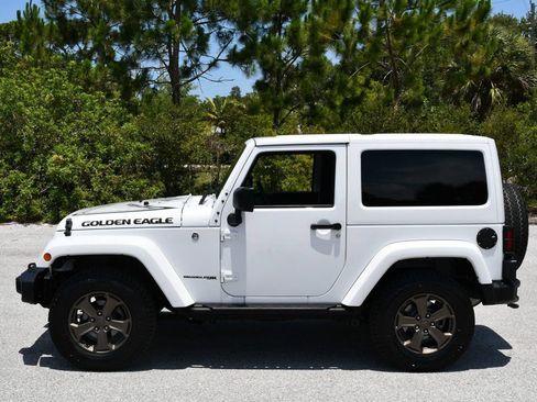 Used 2018 Jeep Wrangler Sport AWD/4WD image 28