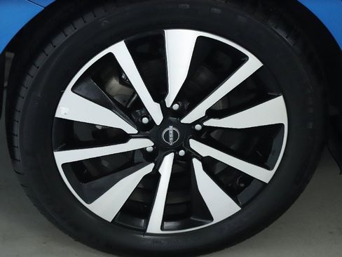 Certified 2024 Nissan Sentra SV w/ SV Premium Package image 12