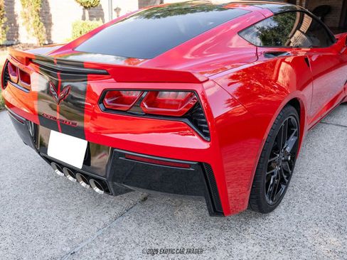 Used 2019 Chevrolet Corvette Stingray Coupe w/ Carbon Flash Badge Package image 91