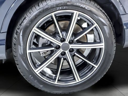 Certified 2026 Audi Q7 2.0T Premium Plus AWD/4WD image 26