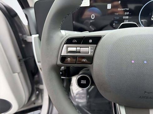 New 2026 Hyundai Ioniq 5 Limited image 16