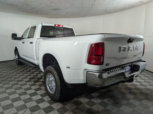 New 2026 RAM 3500 Tradesman AWD/4WD image 4