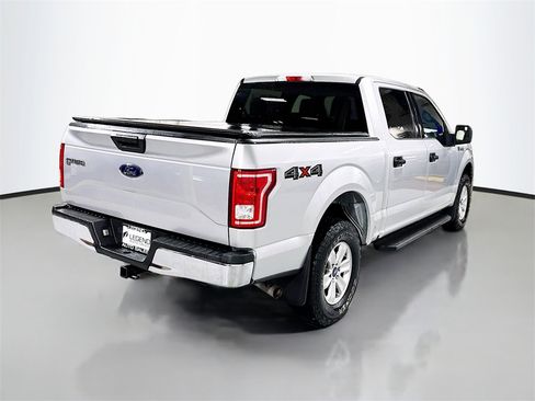 Used 2017 Ford F150 XLT image 7