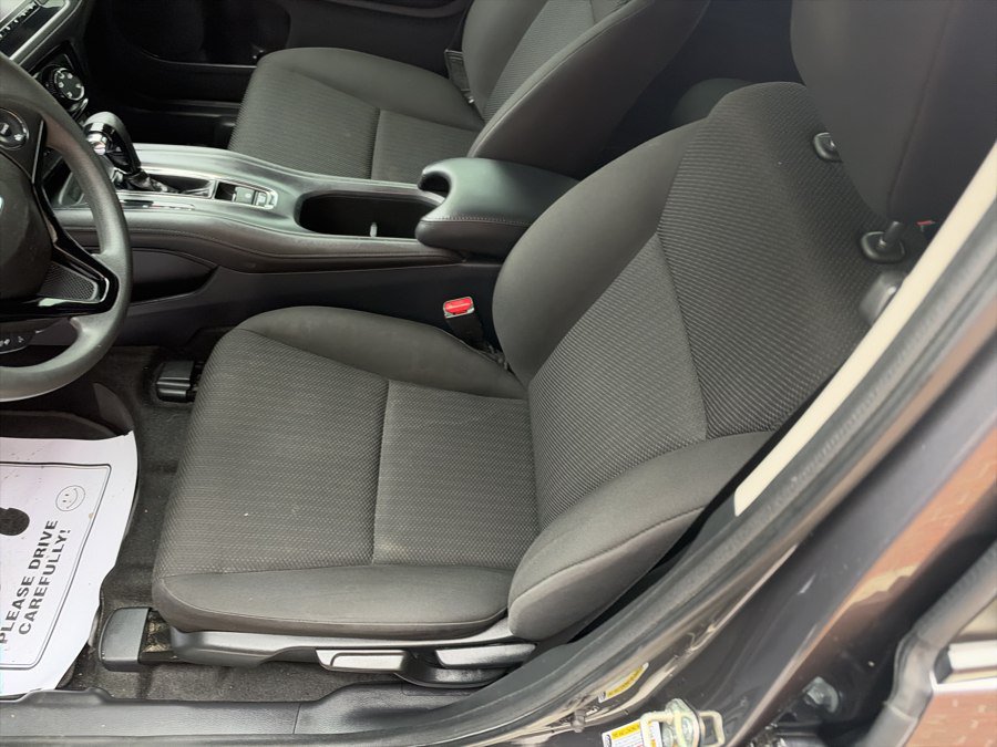 Used 2017 Honda HR-V LX image 17