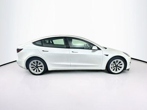 Used 2023 Tesla Model 3 Standard Range RWD image 10