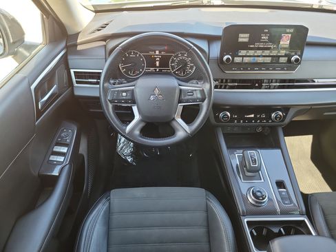 Used 2022 Mitsubishi Outlander SE AWD/4WD image 20
