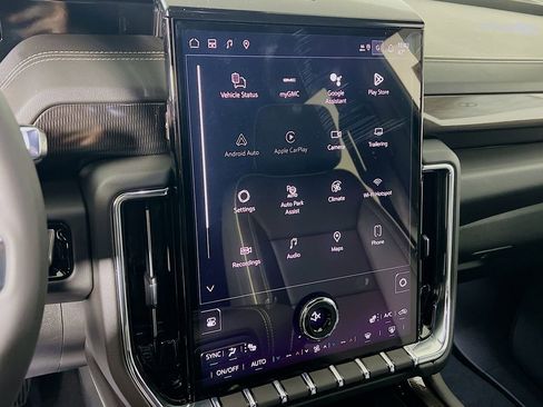 New 2026 GMC Yukon XL Elevation image 12