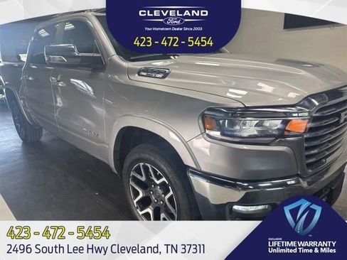Used 2025 RAM 1500 Laramie AWD/4WD image 1
