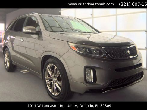 Used 2014 Kia Sorento SX w/ 3rd Row Package FWD image 1
