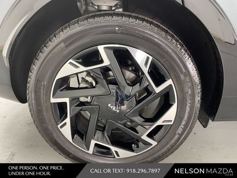 Used 2024 Kia Sportage SX AWD/4WD image 13