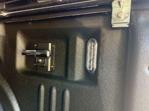 Used 2022 Ford F450 Limited w/ FX4 Off-Road Package image 40