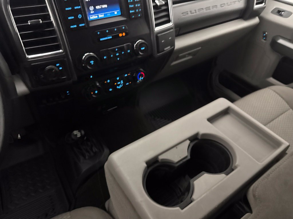 Used 2017 Ford F250 XLT w/ FX4 Off-Road Package AWD/4WD image 16